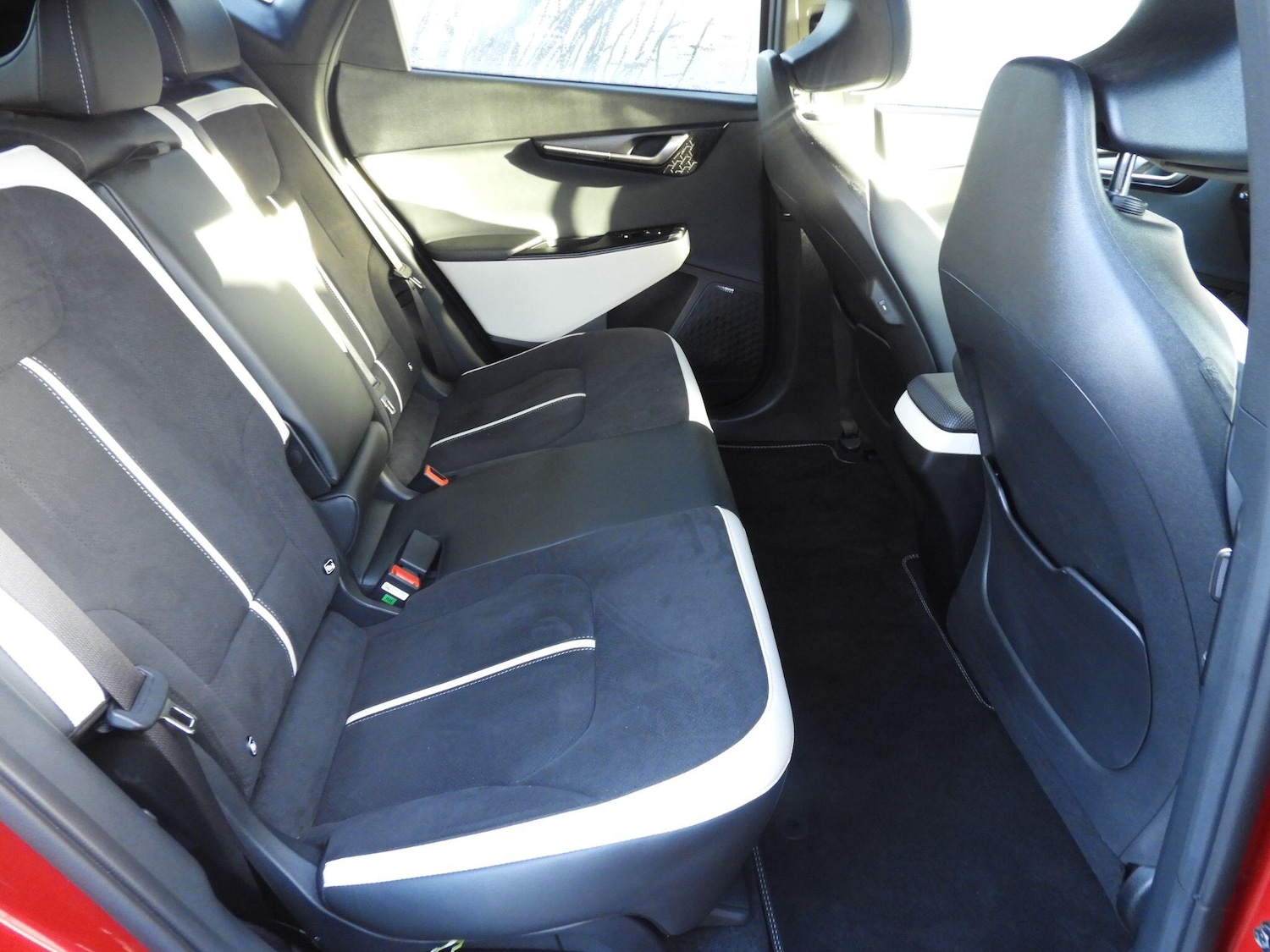 Used Kia EV6 2024 for sale - 76689104: Photo 15