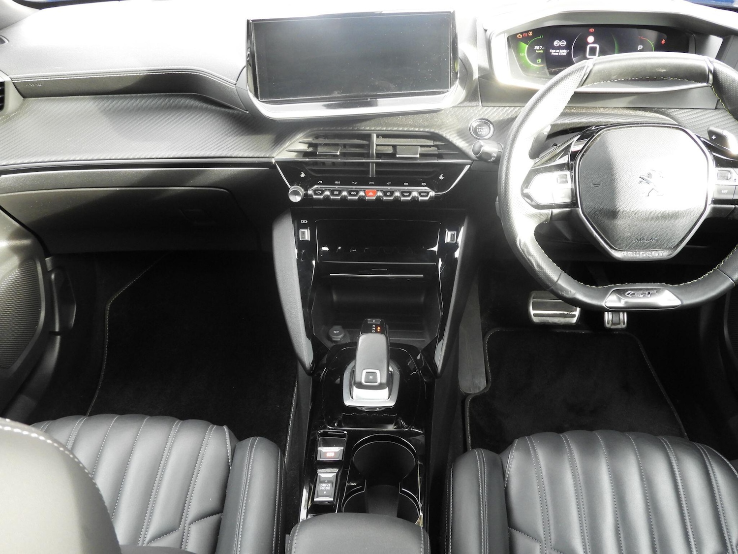 Used Peugeot 2008 2022 for sale - 76361016: Photo 13