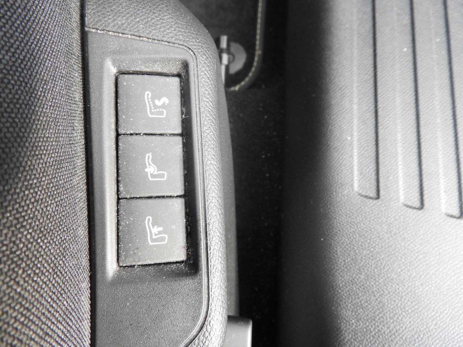 Used Peugeot 2008 2022 for sale - 76361016: Photo 21