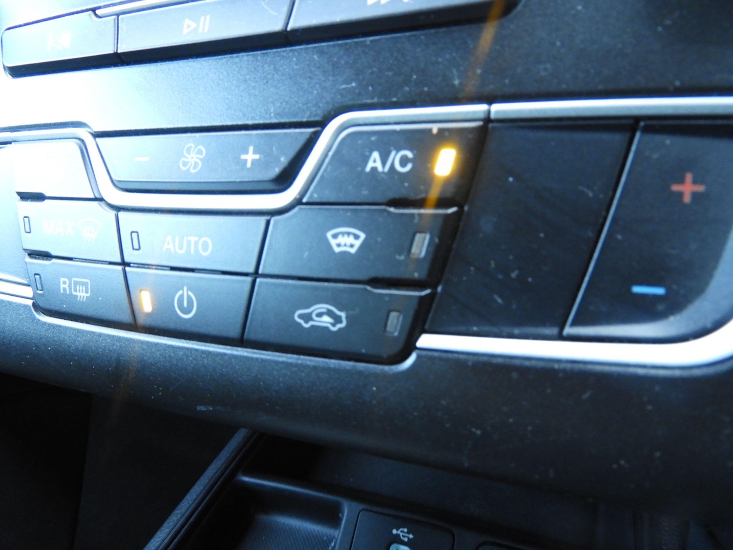 Used Ford Mondeo 2020 for sale - 76539141: Photo 18