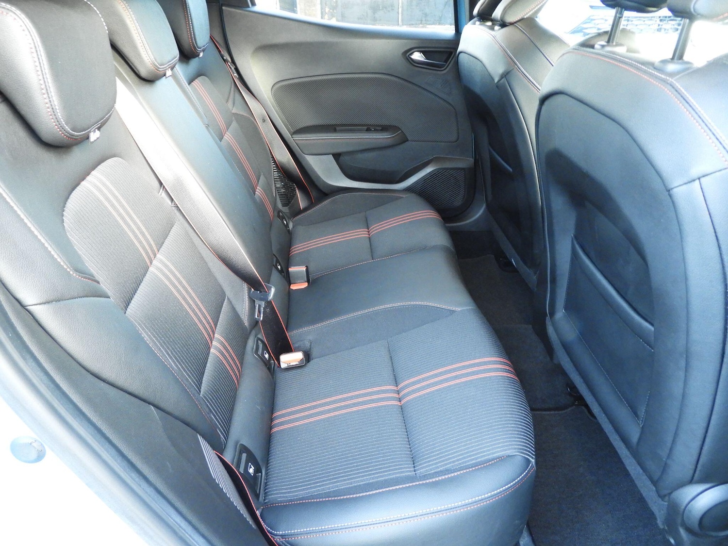 Used Renault Clio 2022 for sale - 77015382: Photo 14