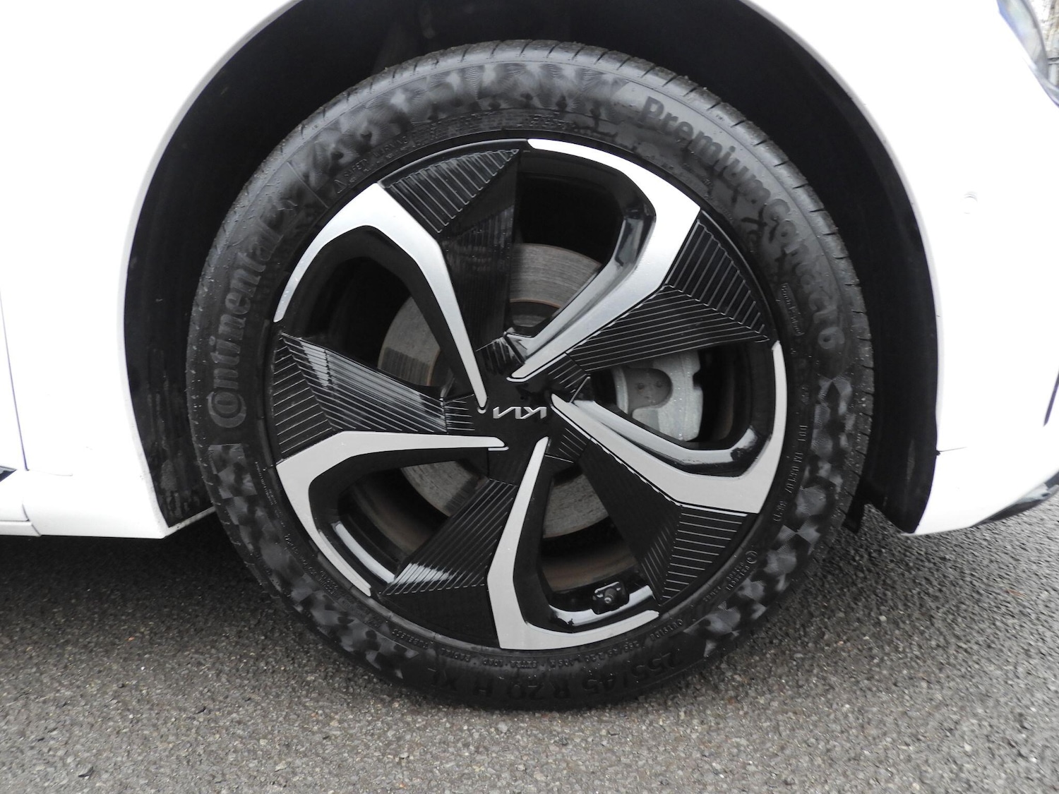 Used Kia EV6 for sale - 77306127: Photo 10