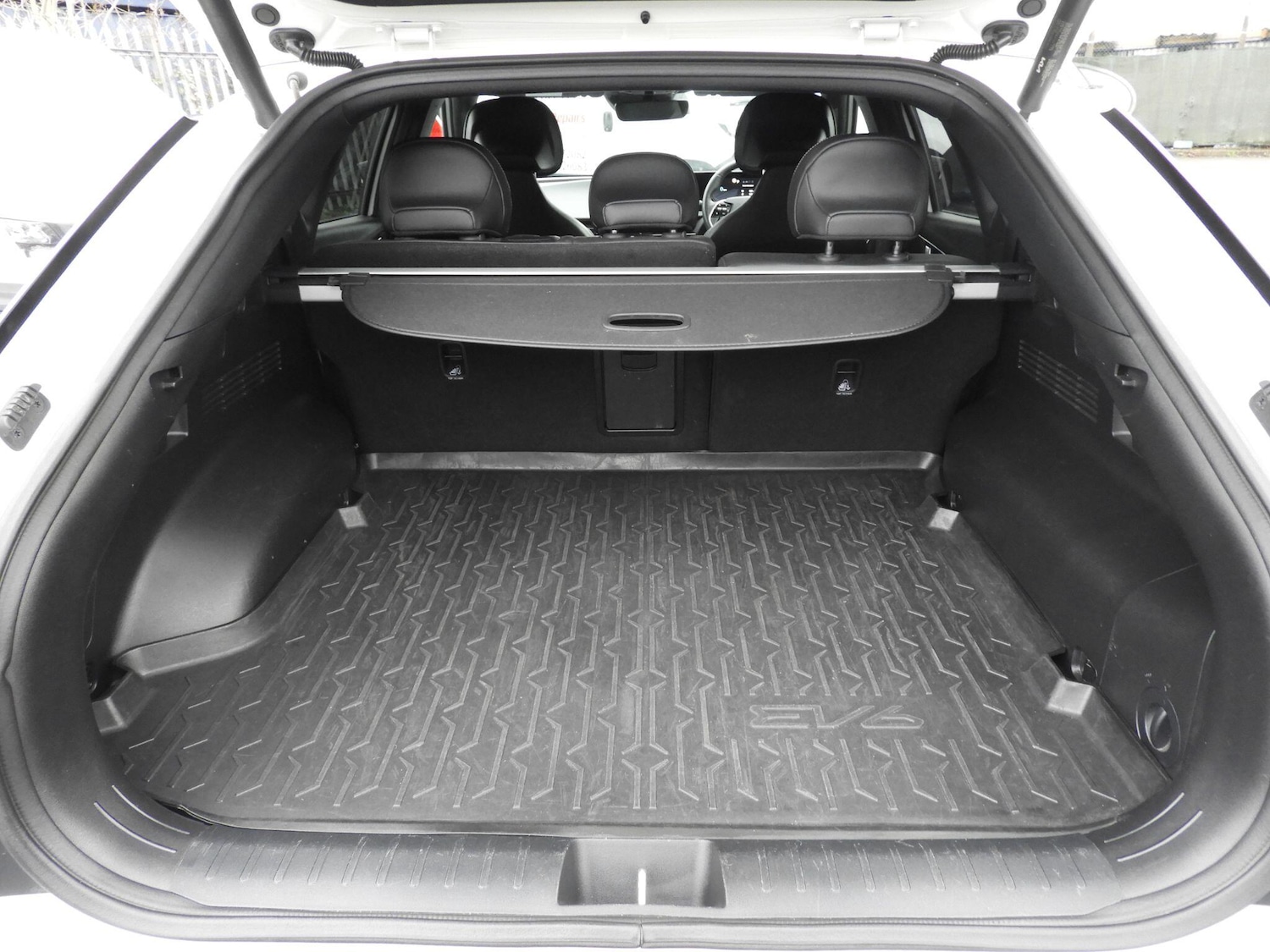 Used Kia EV6 for sale - 77306127: Photo 9