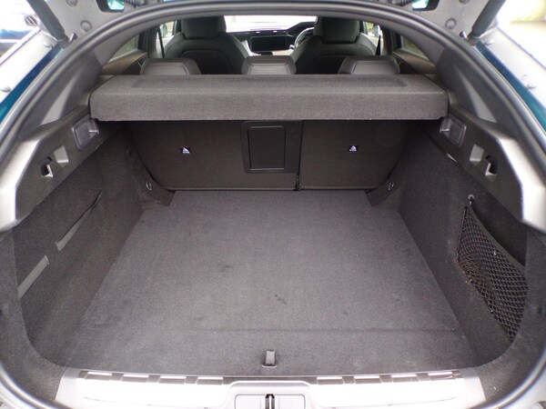 Used Peugeot 408 2023 for sale - 76020569: Photo 10