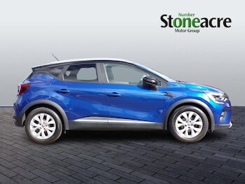 Used Renault Captur 2021 for sale - 75905142: Photo