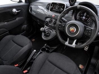 Used Abarth 500 2018 for sale - 79192390: Photo