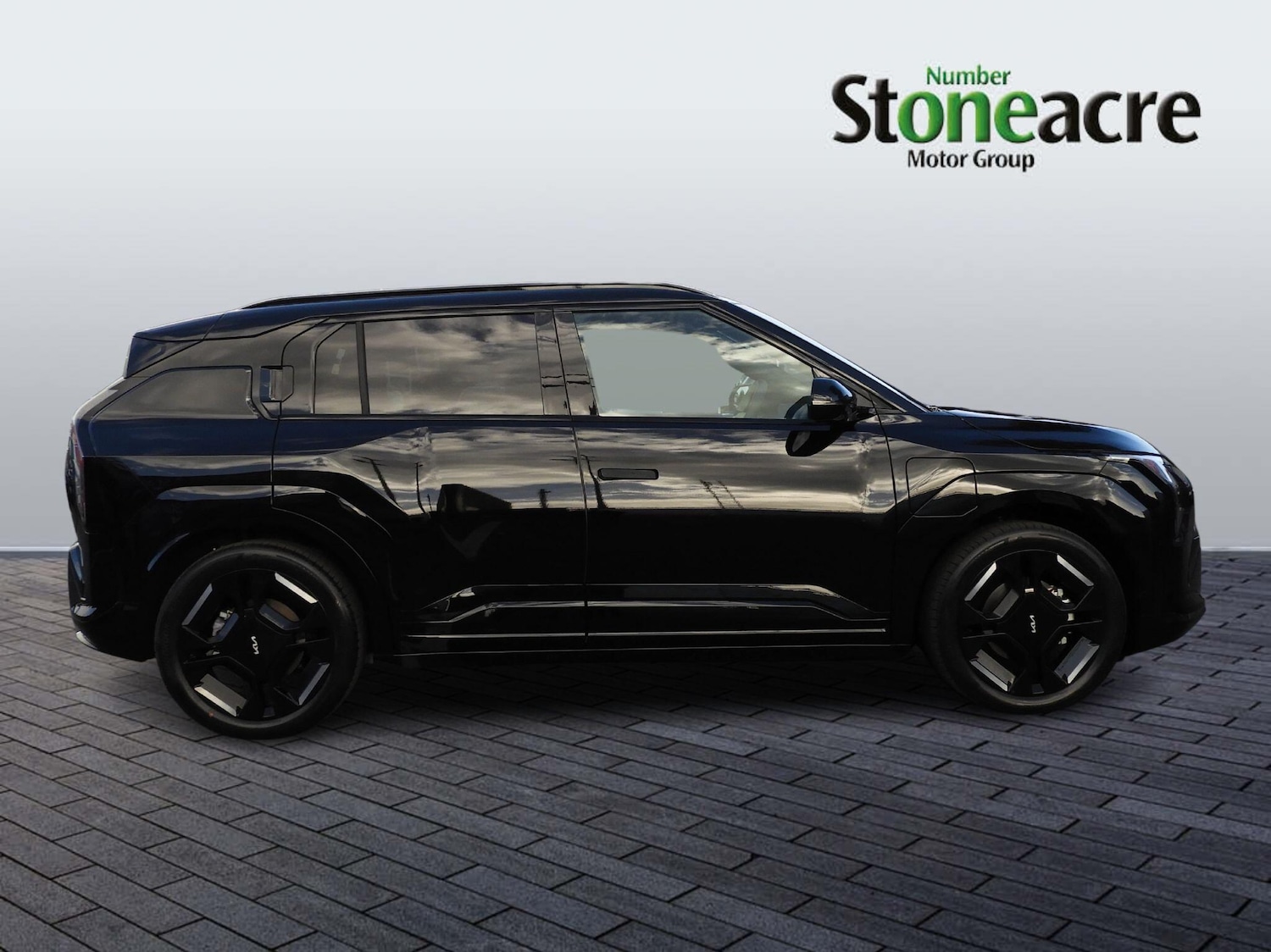 Used Kia EV3 2025 for sale - 76607917: Photo 2