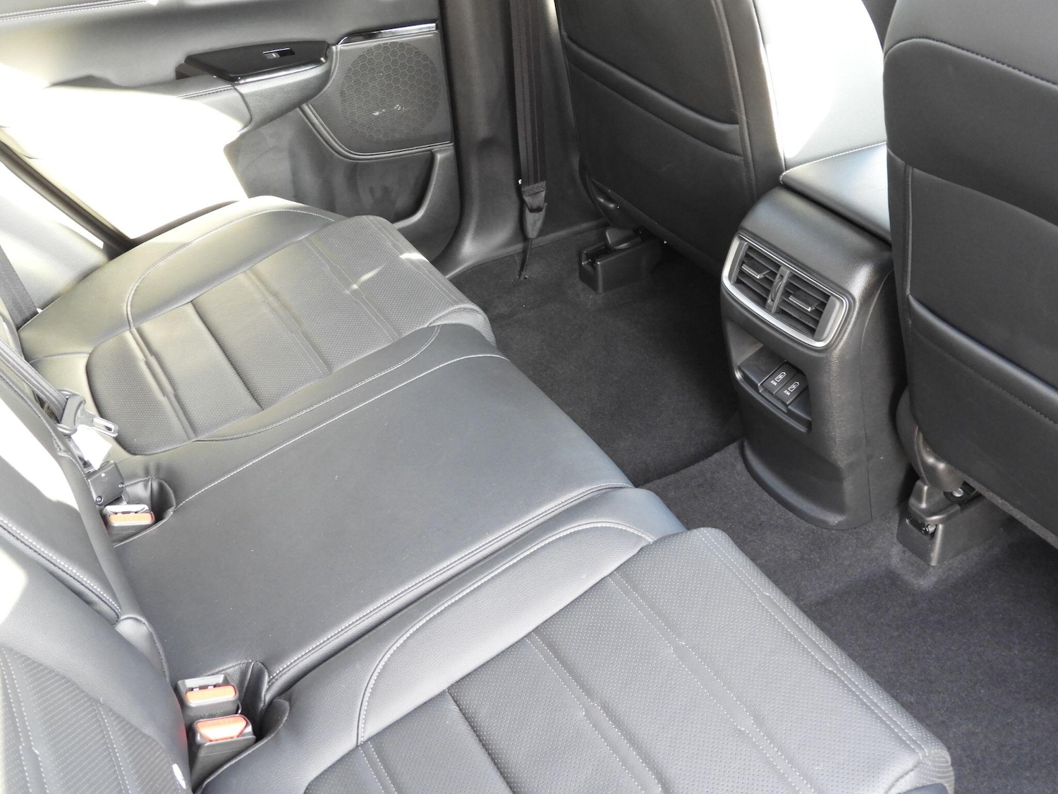 Used Honda CR-V 2019 for sale - 76689440: Photo 15