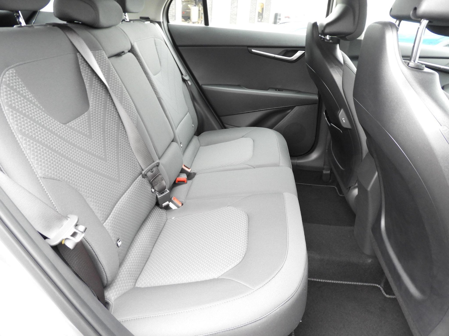 Used Kia Niro 2025 for sale - 76326598: Photo 15