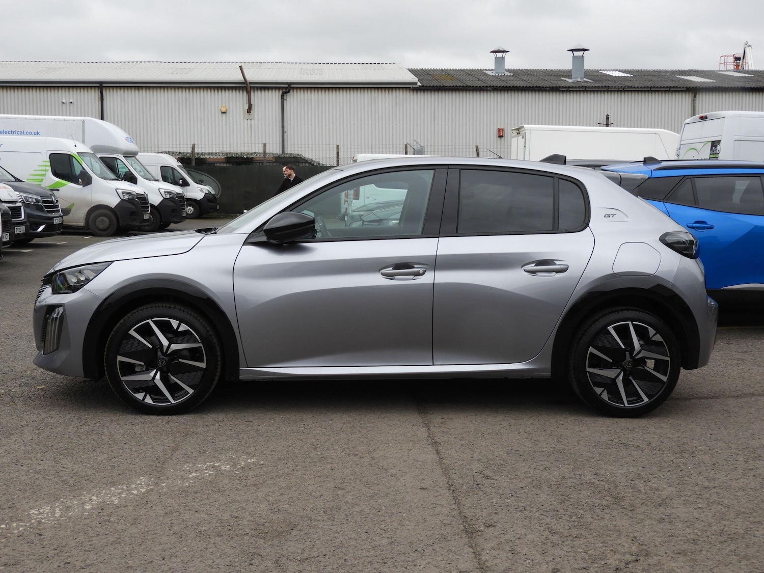 Used Peugeot 208 for sale - 77724161: Photo 4