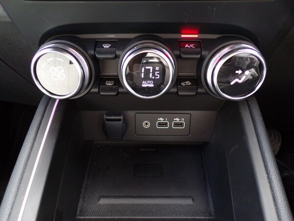 Used Renault Clio 2024 for sale - 76166754: Photo 18