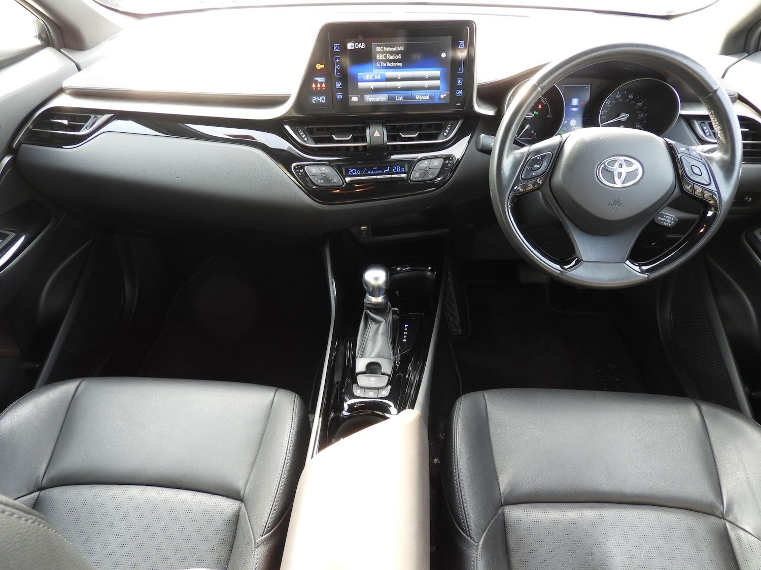 Used Toyota C-HR for sale - 77969971: Photo 13