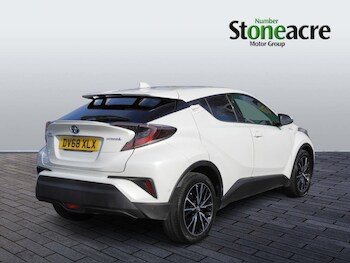 Used Toyota C-HR 2018 for sale - 77969971: Photo