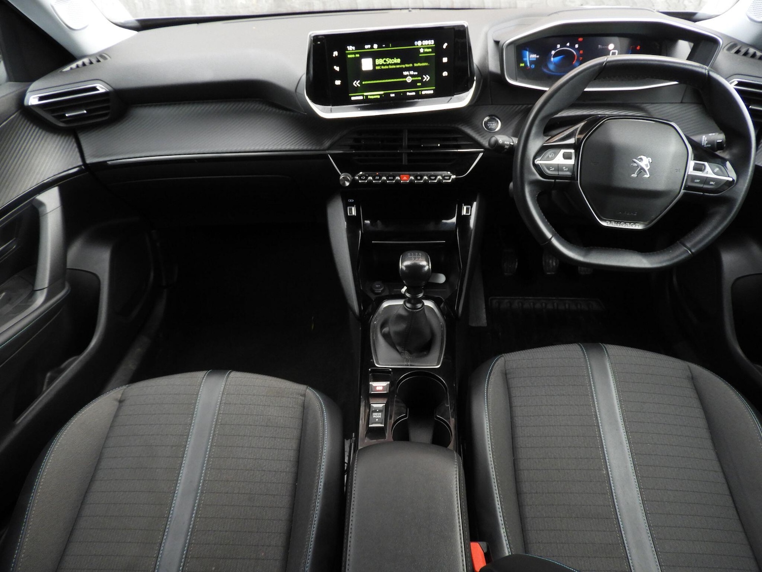 Used Peugeot 2008 2022 for sale - 76752946: Photo 13