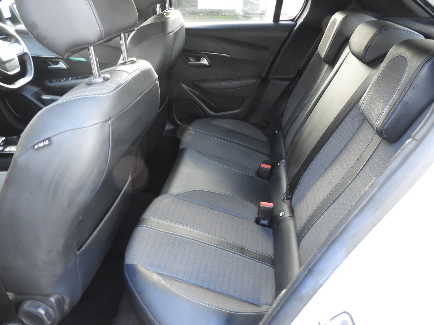 Used Peugeot 208 2020 for sale - 77216059: Photo 16