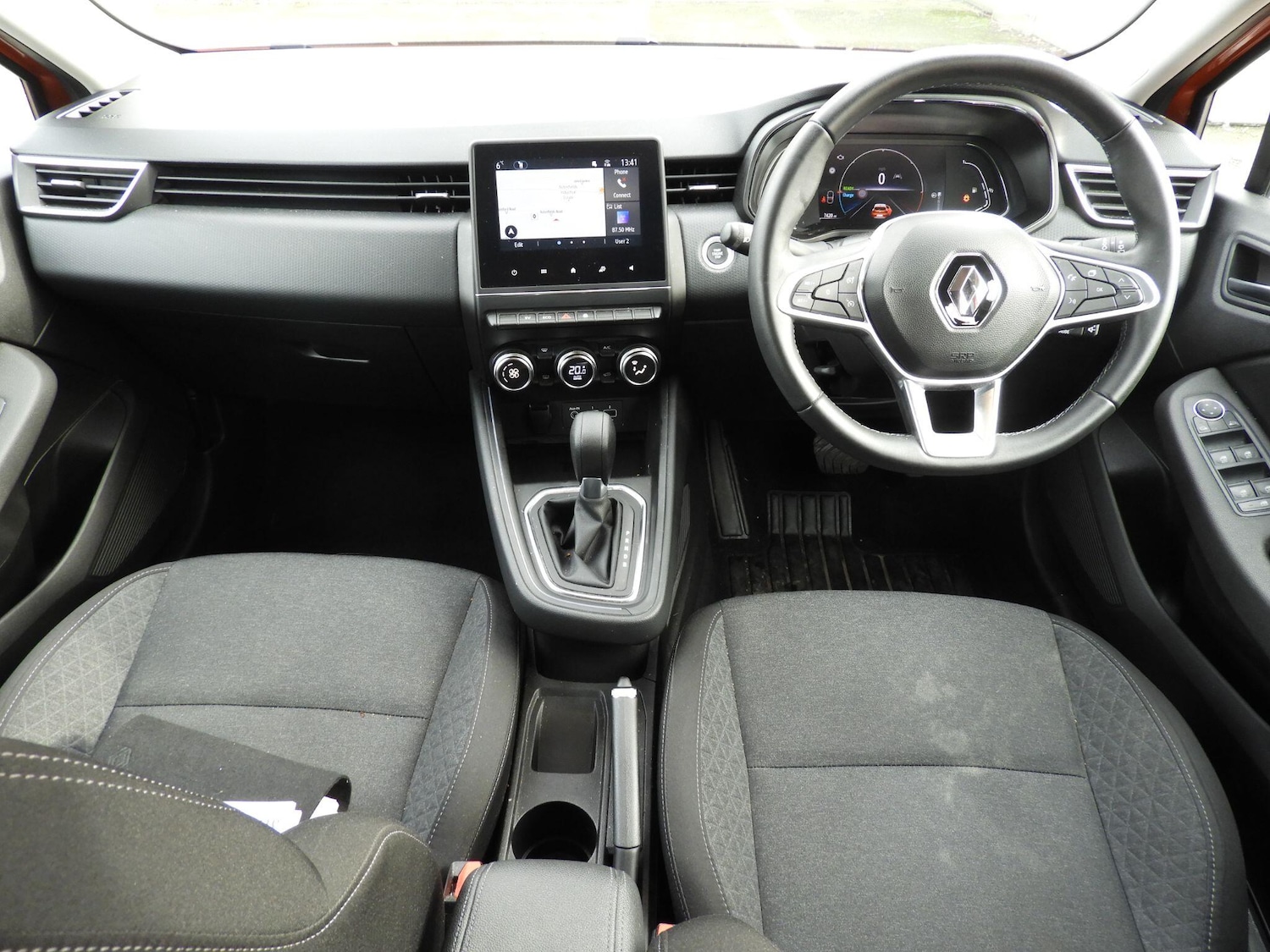 Used Renault Clio 2022 for sale - 77612270: Photo 15