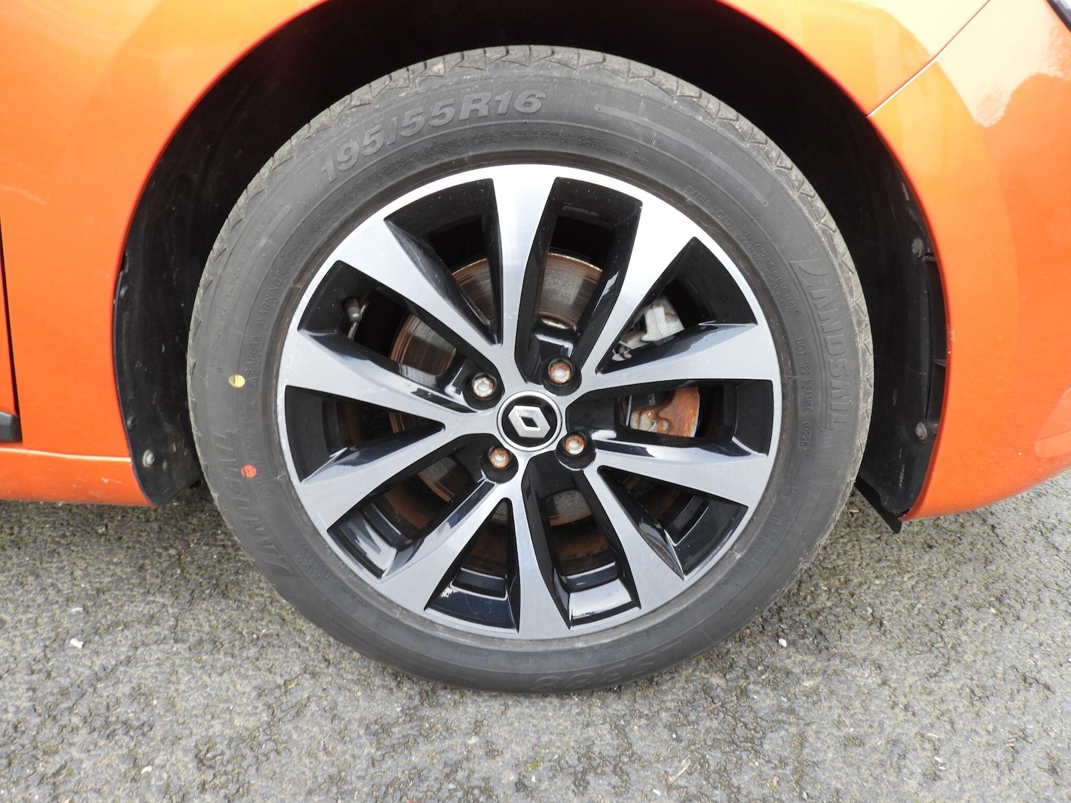 Used Renault Clio 2022 for sale - 77612270: Photo 9