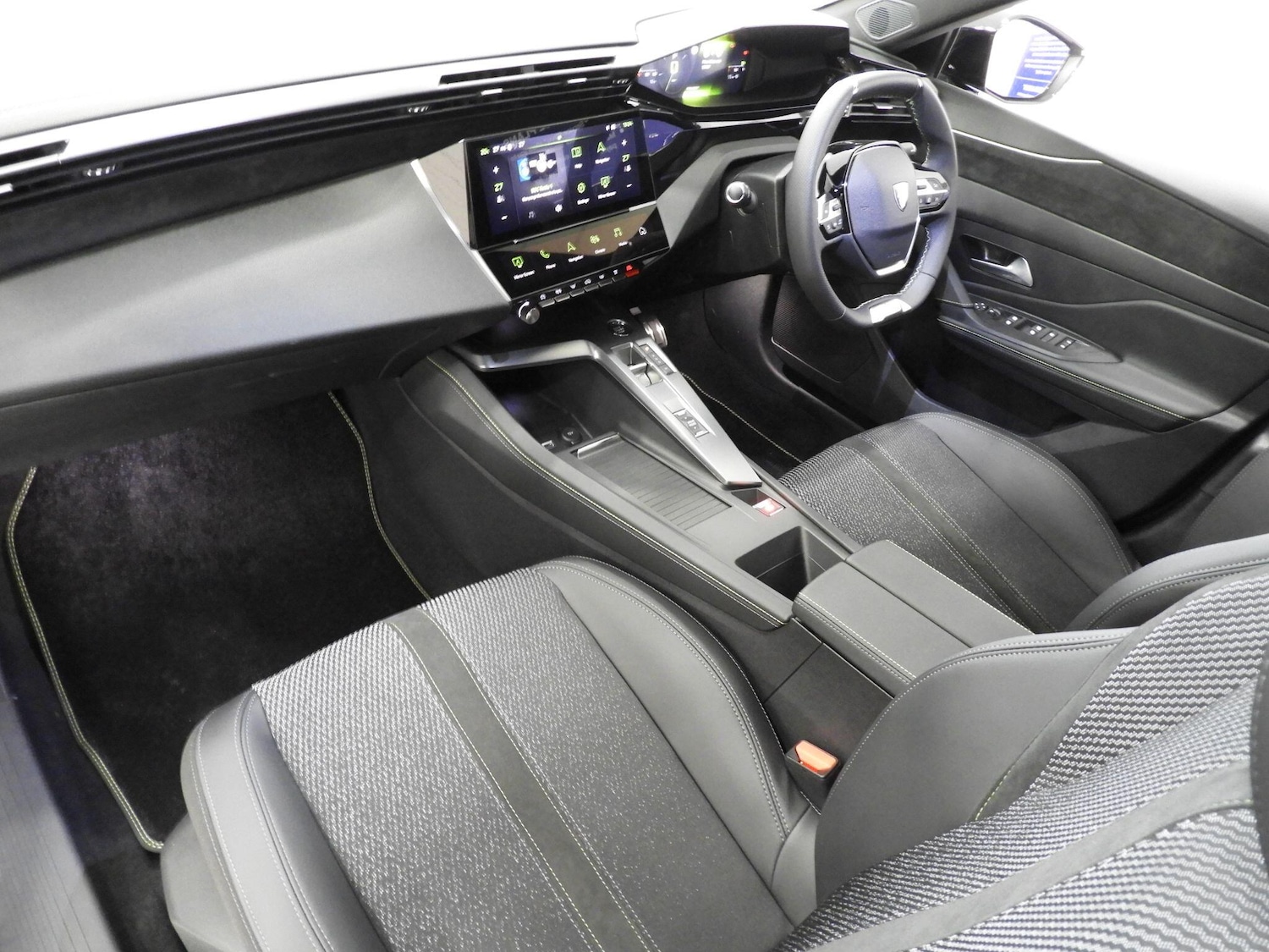 Used Peugeot 408 2025 for sale - 77695480: Photo 19