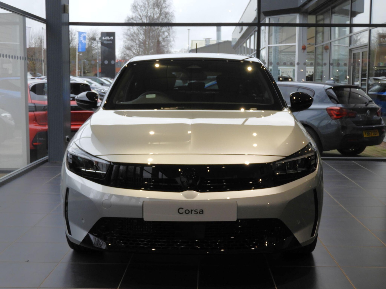 Used Vauxhall Corsa for sale - 77723087: Photo 2