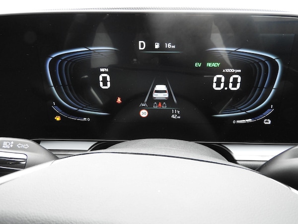 Used Kia Niro 2025 for sale - 76295260: Photo 10