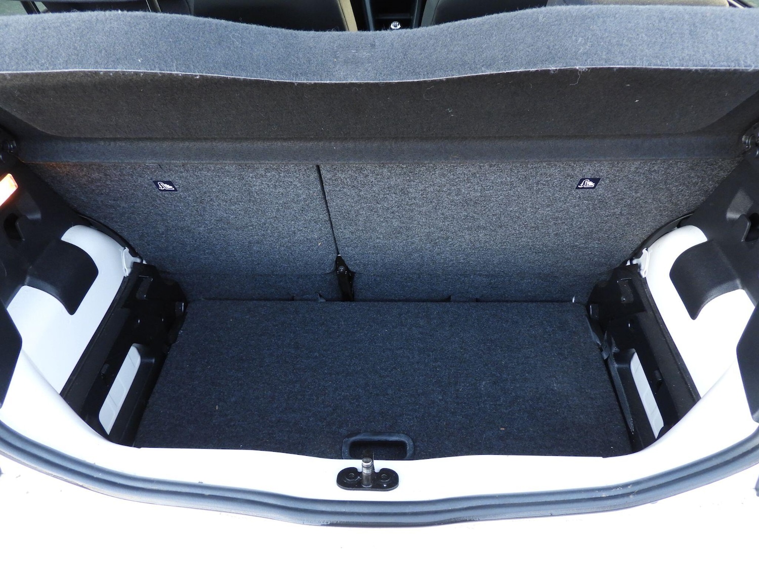 Used Volkswagen up! 2016 for sale - 77015336: Photo 15