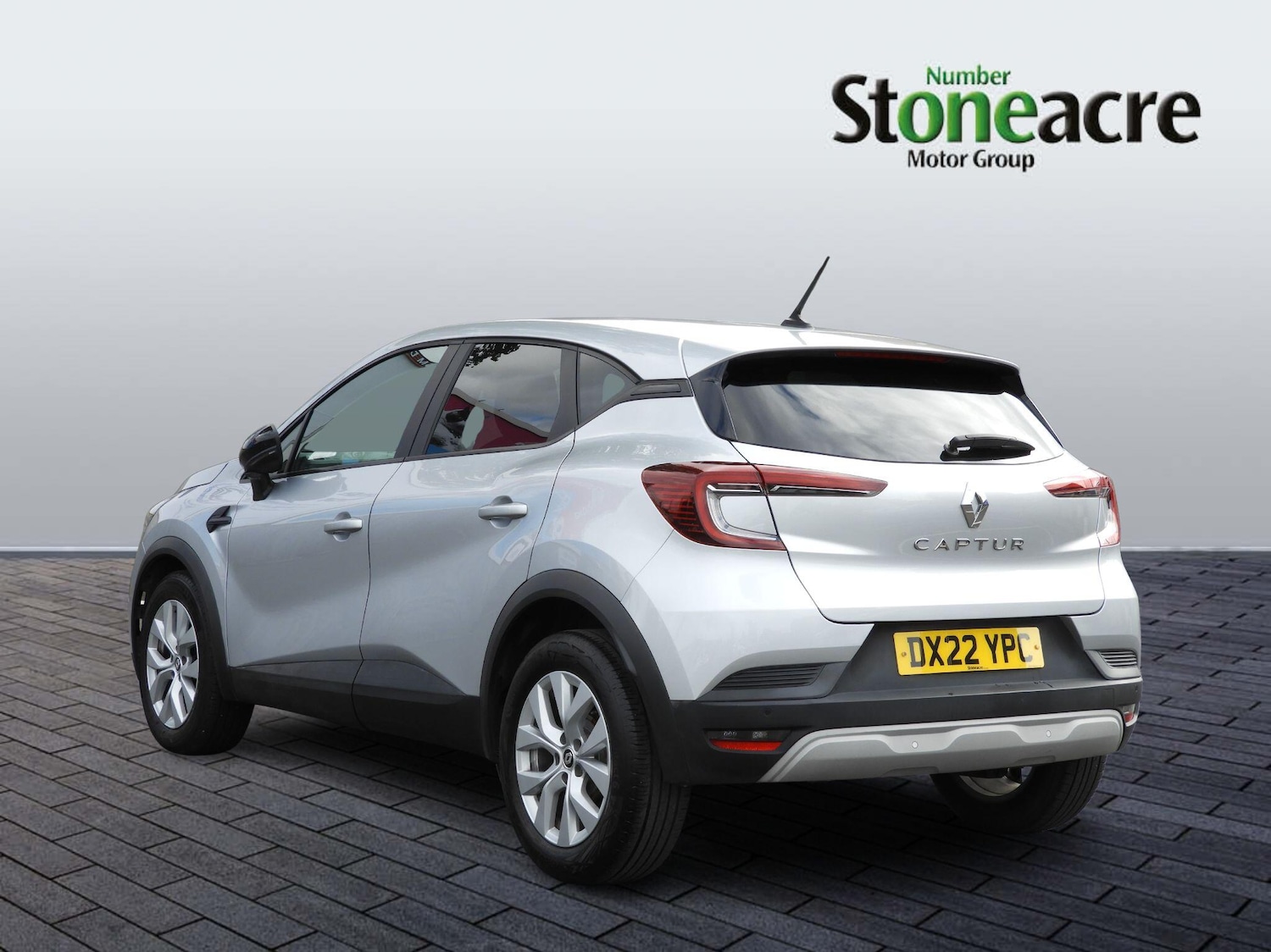 Used Renault Captur for sale - 76996959: Photo 5
