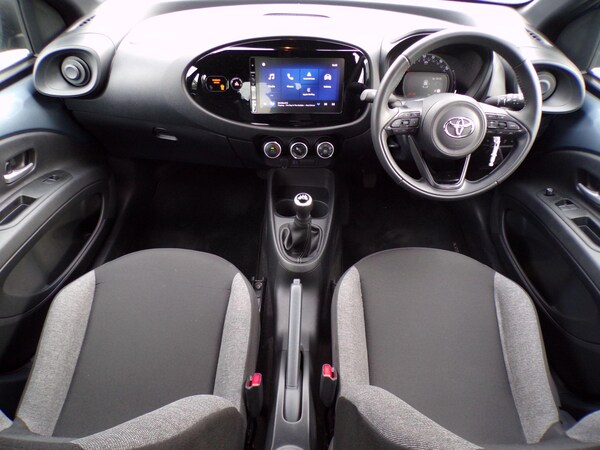 Used Toyota Aygo X 2024 for sale - 76269967: Photo 13