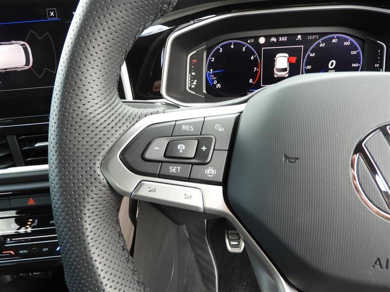 Used Volkswagen T-Roc 2025 for sale - 76898503: Photo 12