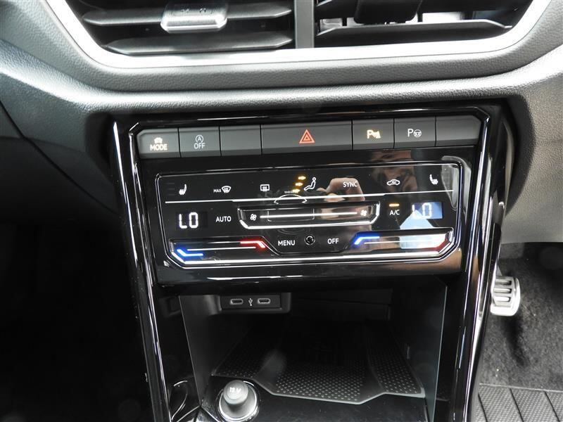 Used Volkswagen T-Roc 2025 for sale - 76898503: Photo 15