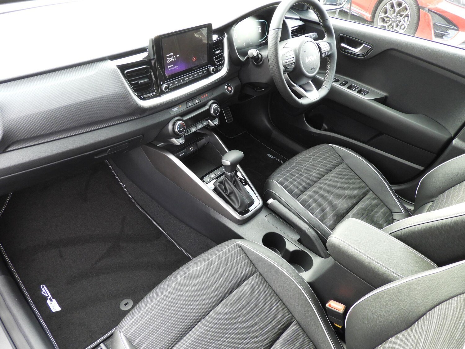 Used Kia Stonic 2025 for sale - 76326131: Photo 14