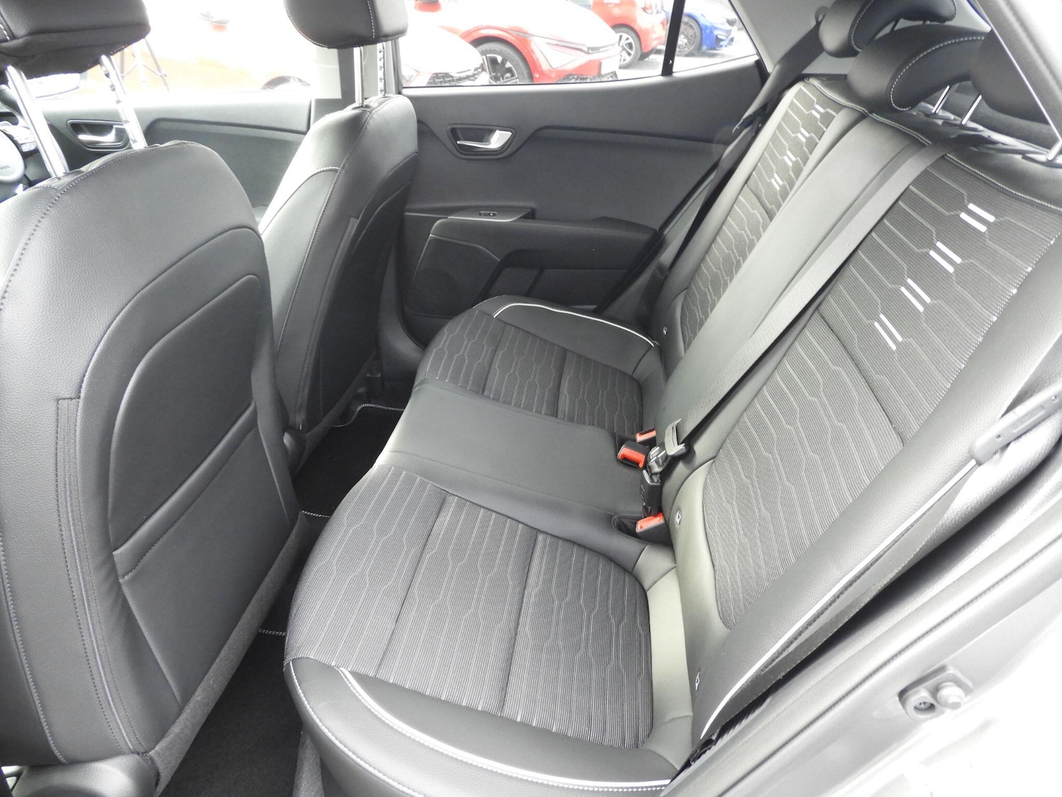 Used Kia Stonic 2025 for sale - 76326131: Photo 16