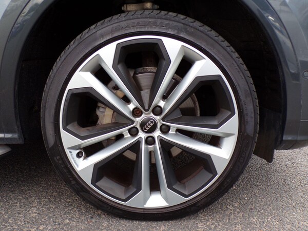Used Audi Q5 2019 for sale - 75623938: Photo 9