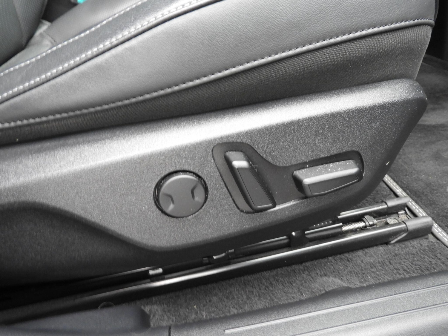 Used Kia EV6 2024 for sale - 77808121: Photo 17