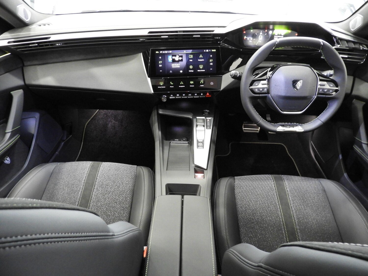 Used Peugeot 408 2025 for sale - 76918550: Photo 17