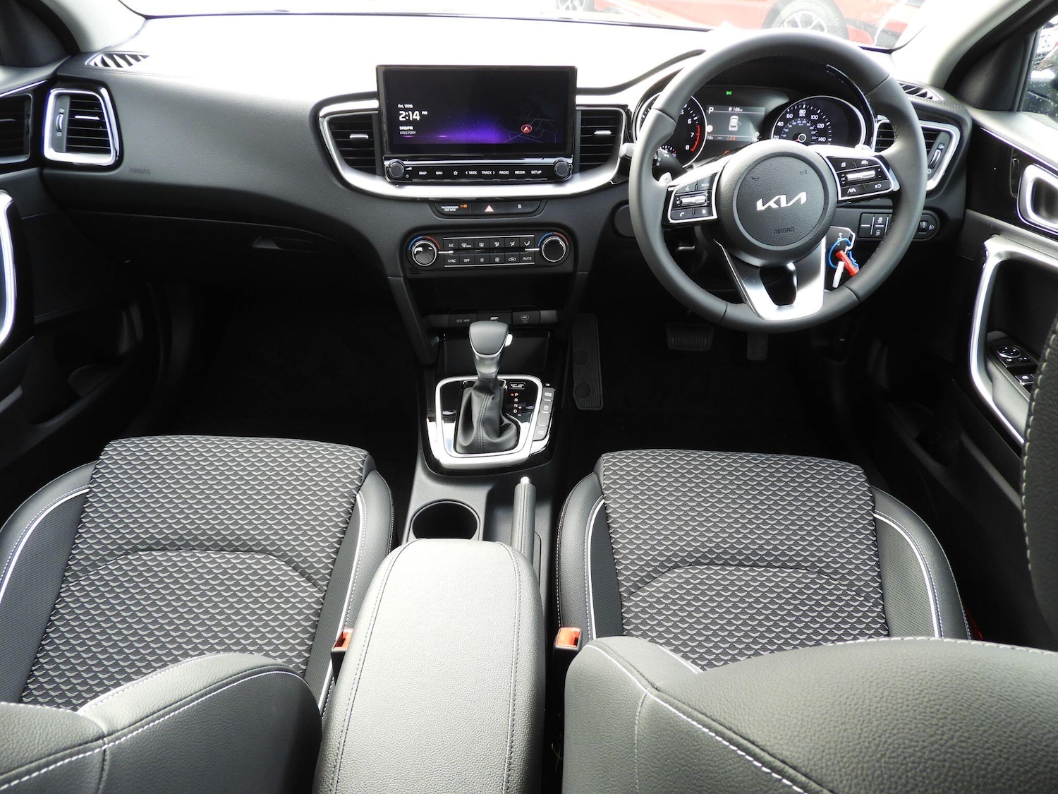 Used Kia XCeed 2025 for sale - 76314463: Photo 13