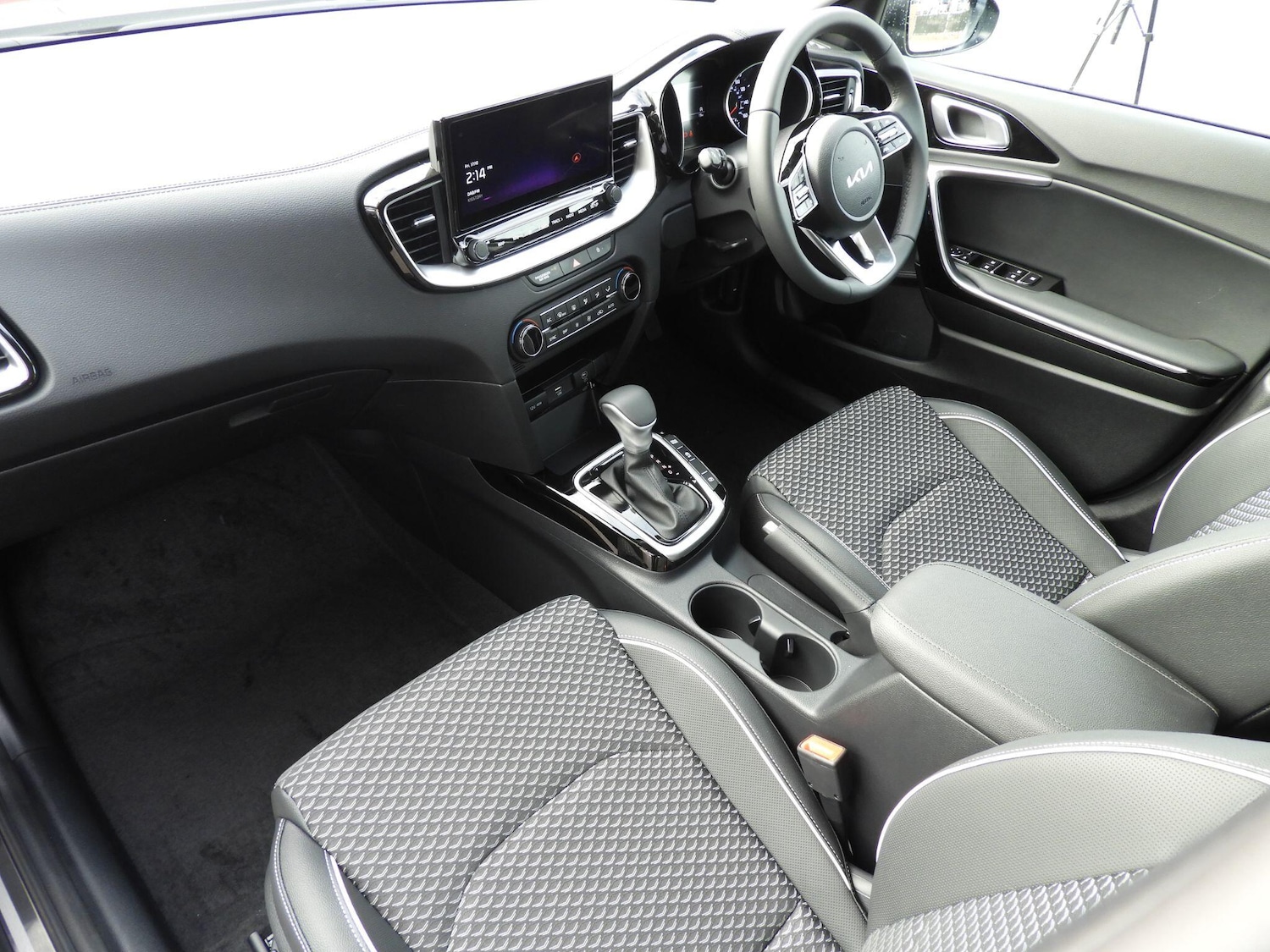 Used Kia XCeed 2025 for sale - 76314463: Photo 14