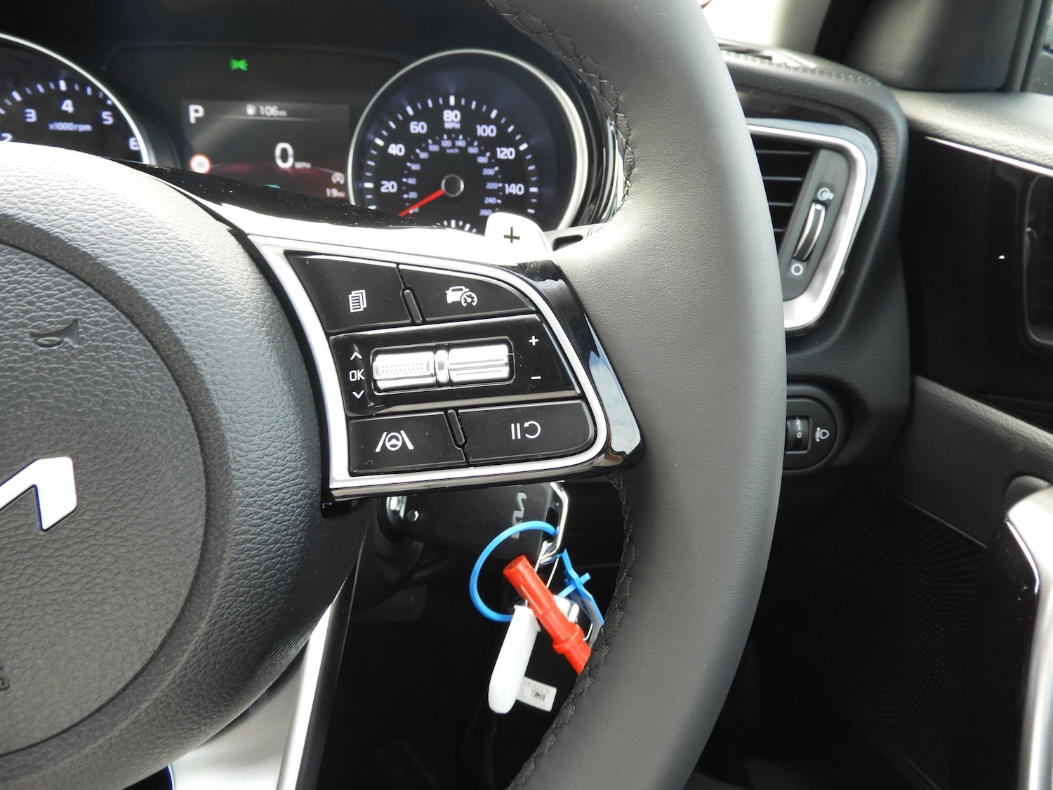 Used Kia XCeed 2025 for sale - 76314463: Photo 21