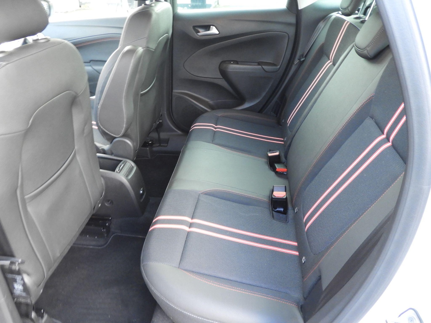 Used Vauxhall Crossland 2022 for sale - 76537666: Photo 16