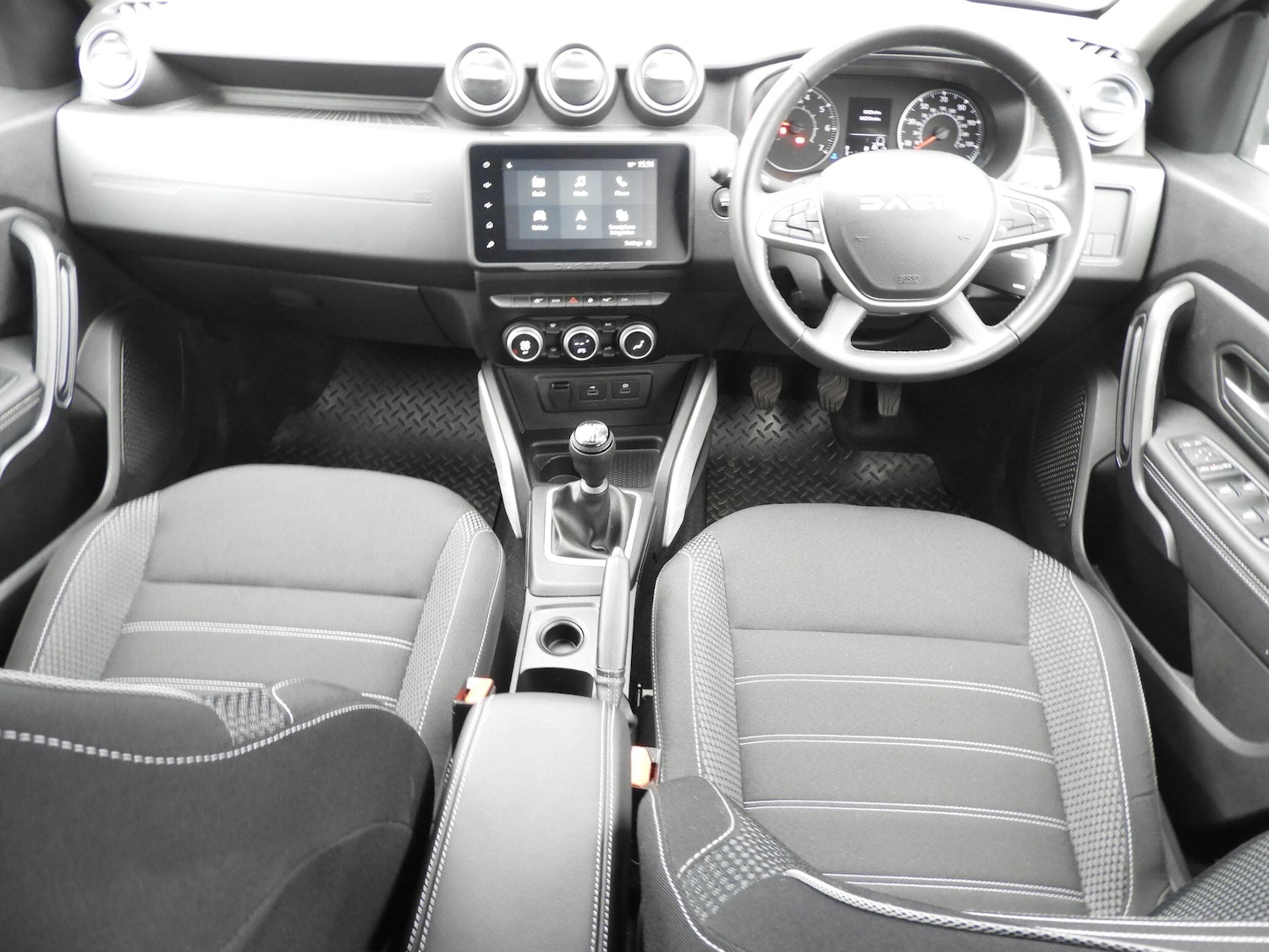 Used Dacia Duster 2024 for sale - 76295935: Photo 15