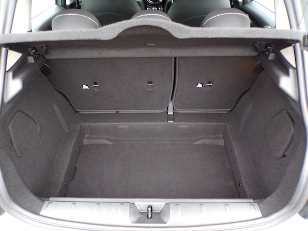 Used MINI Hatch 2021 for sale - 76201415: Photo 9