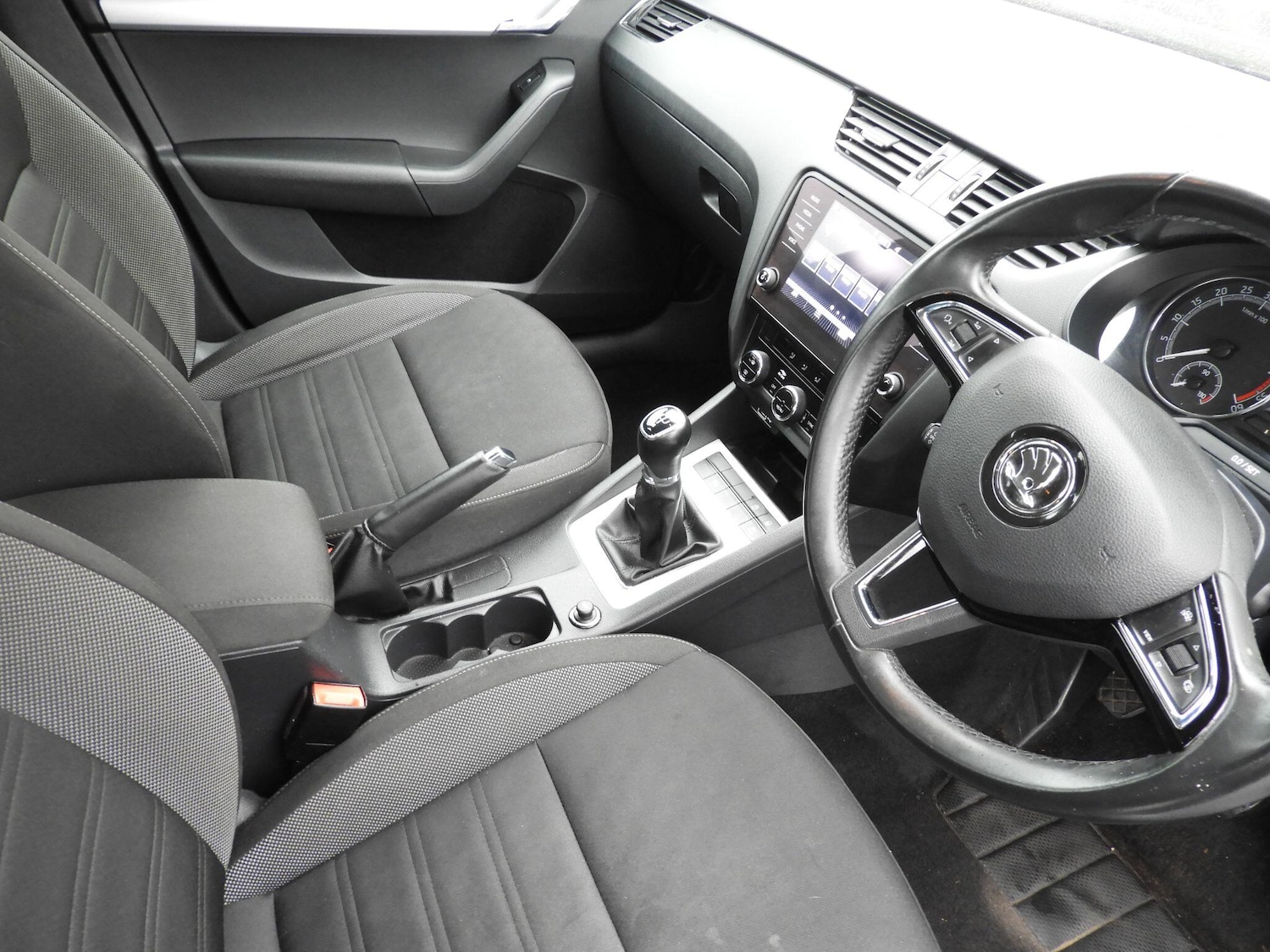 Used Skoda Octavia 2019 for sale - 76976866: Photo 10