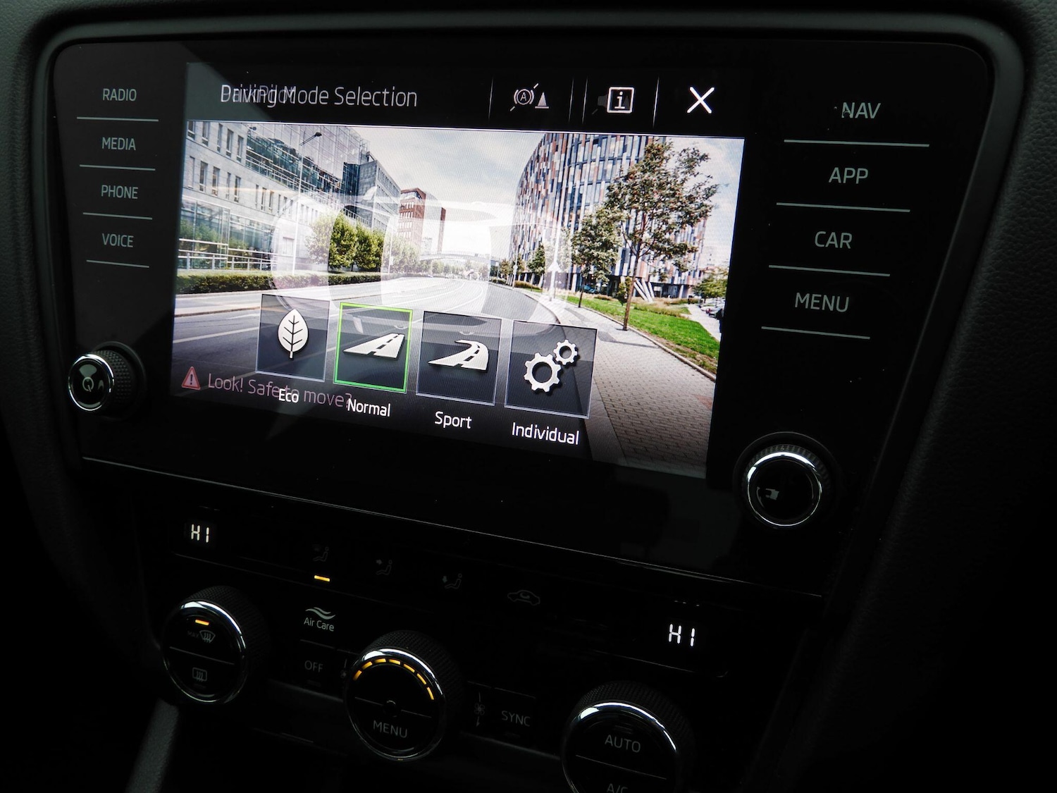 Used Skoda Octavia 2019 for sale - 76976866: Photo 19