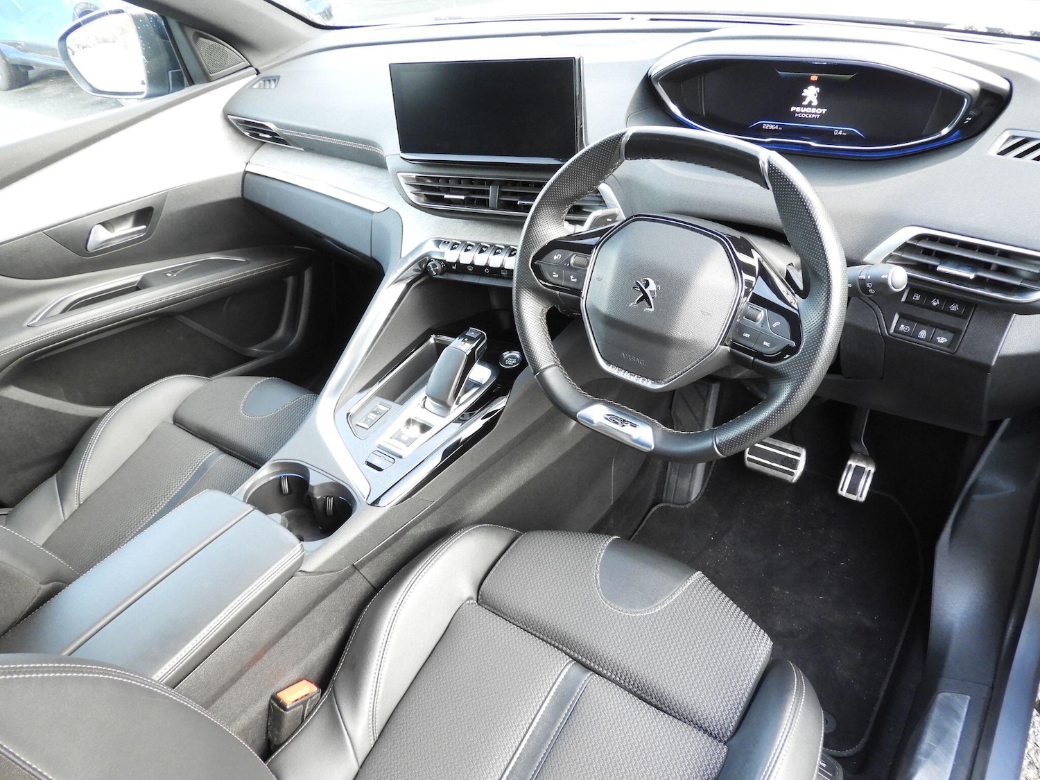 Used Peugeot 3008 2022 for sale - 76918667: Photo 11