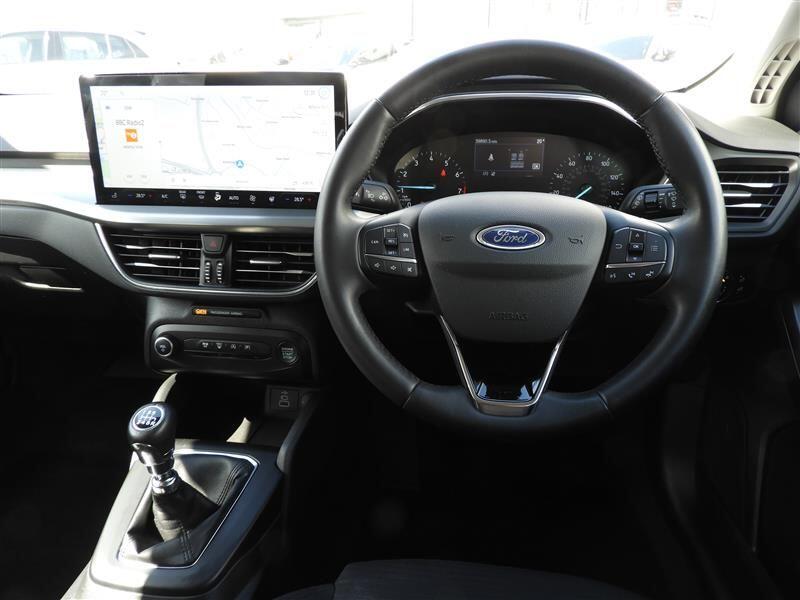Used Ford Focus 2023 for sale - 76898199: Photo 13