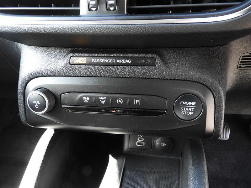 Used Ford Focus 2023 for sale - 76898199: Photo 16