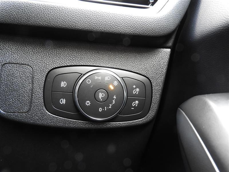 Used Ford Focus 2023 for sale - 76898199: Photo 21