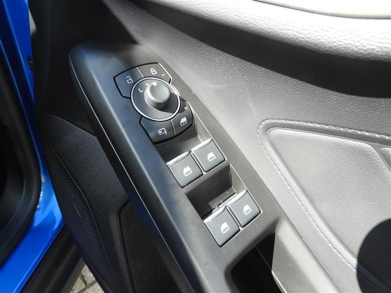 Used Ford Focus 2023 for sale - 76898199: Photo 23