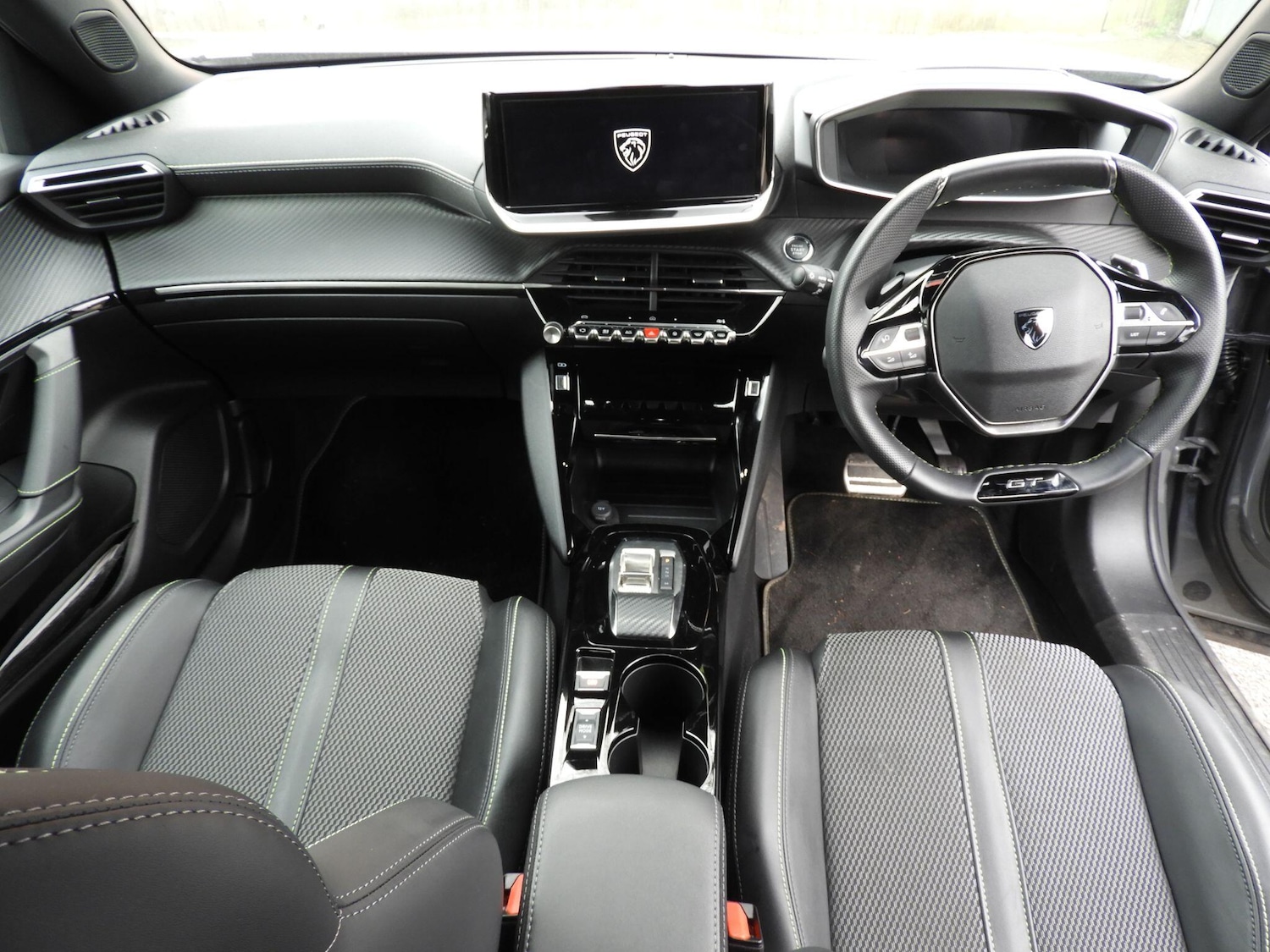 Used Peugeot 2008 2025 for sale - 78203760: Photo 13