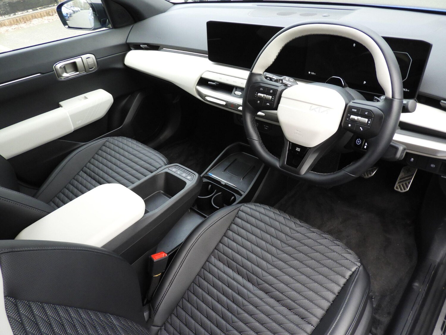 Used Kia EV4 2025 for sale - 77737047: Photo 11