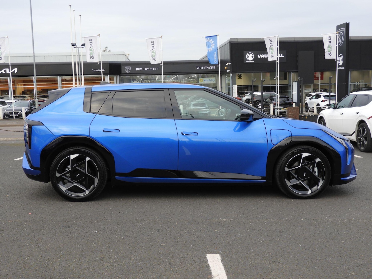 Used Kia EV4 2025 for sale - 77737047: Photo 2